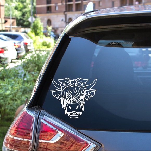 Highland Cow 🐮 Vinyl Decal - Picture 2 of 5
